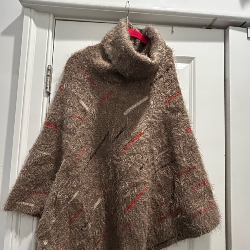 2/$20 bundle - Womens poncho. One size fits all